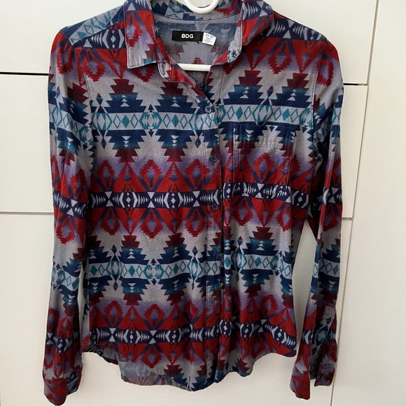 Urban Outfitters Geometric Shirt - Picture 1 of 2
